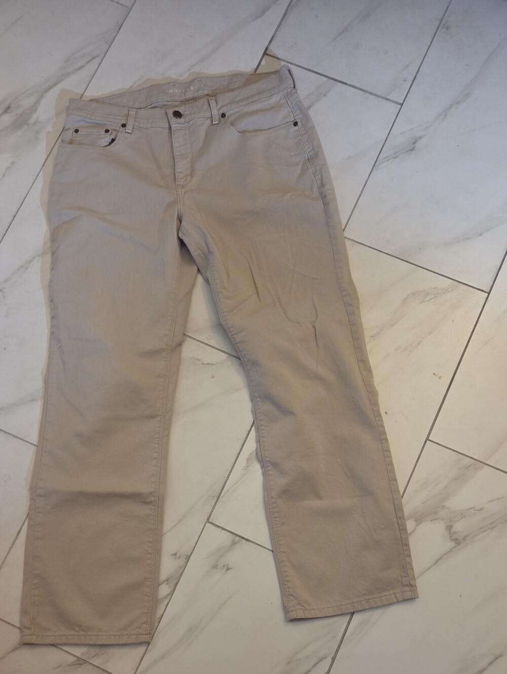 Men's Straight Fit Jeans in Beige 36 / 33